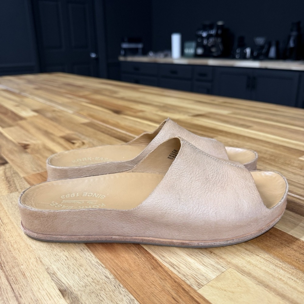 Kork-Ease Women's Light Brown Tan Leather slide sandals Size 9